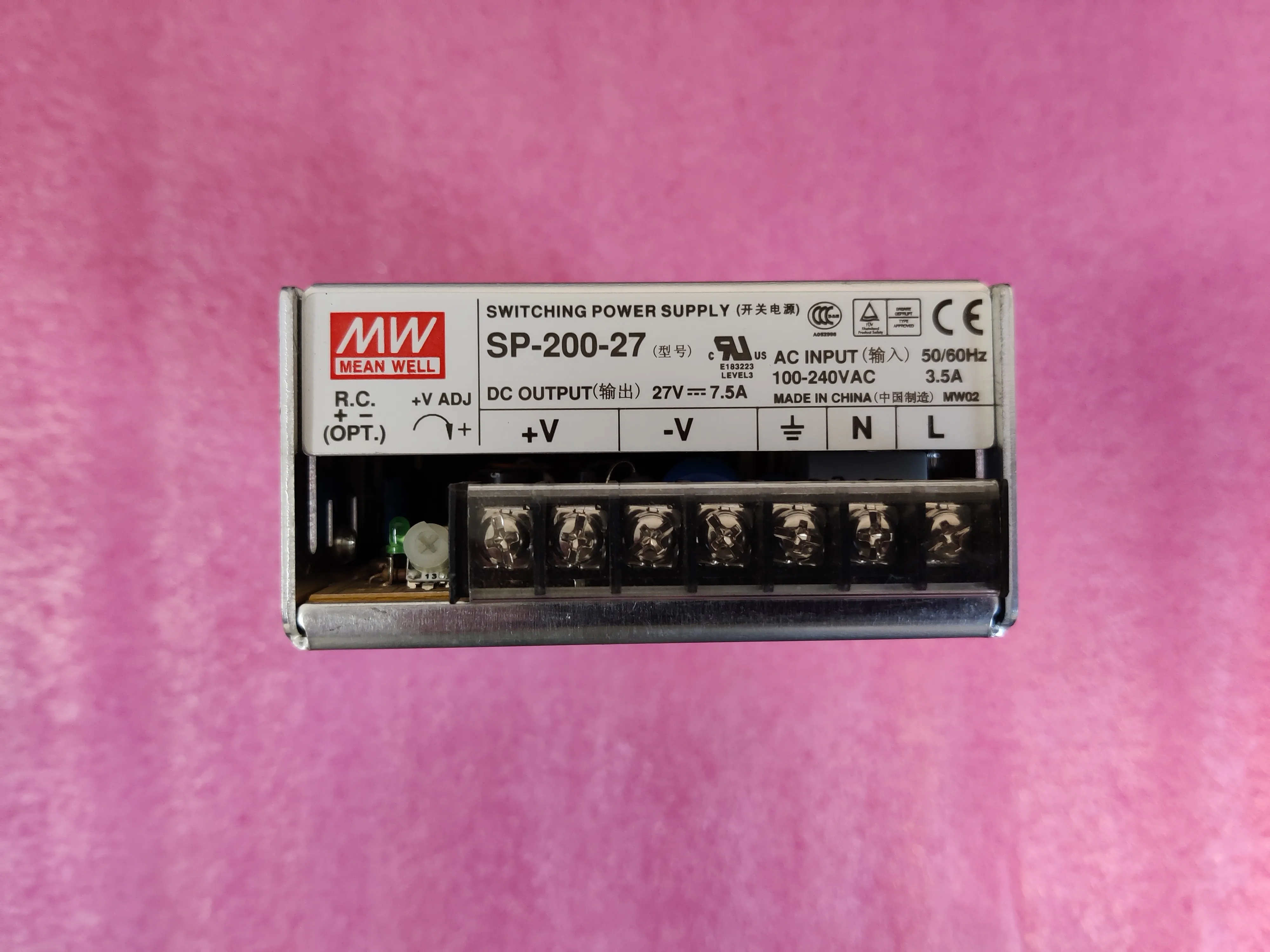 Блок питания Mean Well RSP-200-27 (вход: 100-240V AC/2,5А, вых: 27V DC/7,5А)